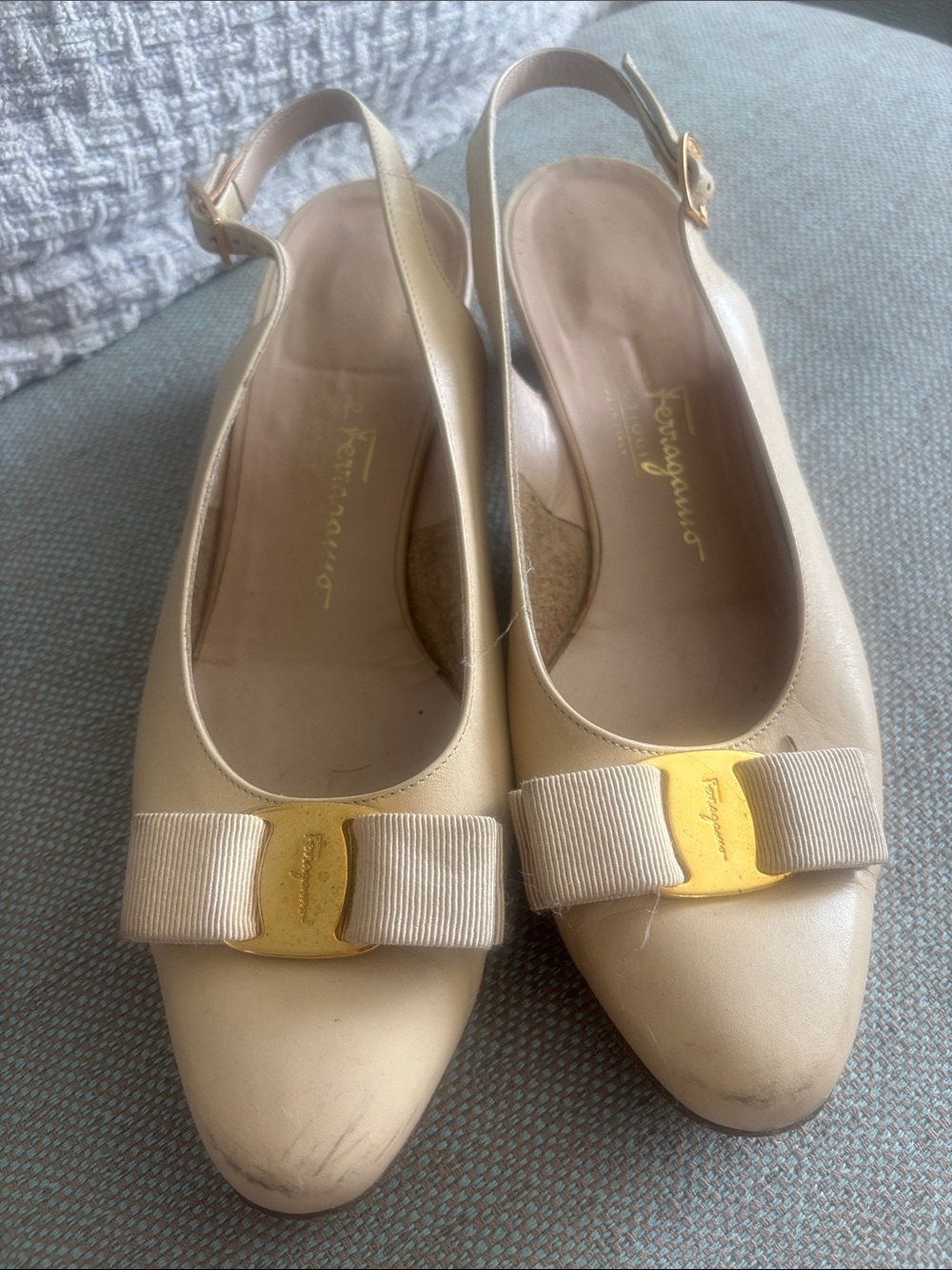 Salvatore Ferragamo Beige Vara Bow Slingback Flats